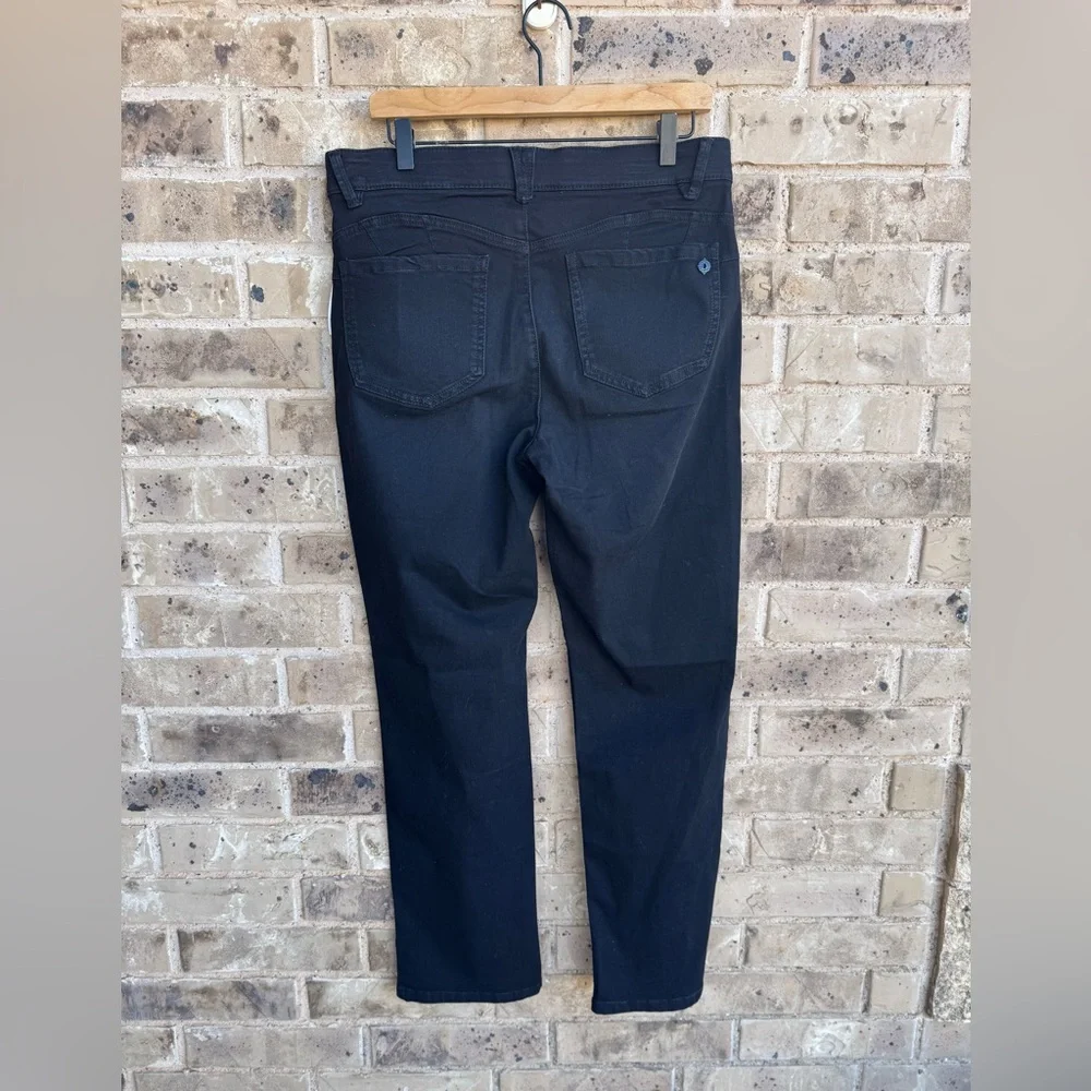 NWT Democracy Black Denim Steaight Leg Jeans Size 12 - Picture 4 of 9